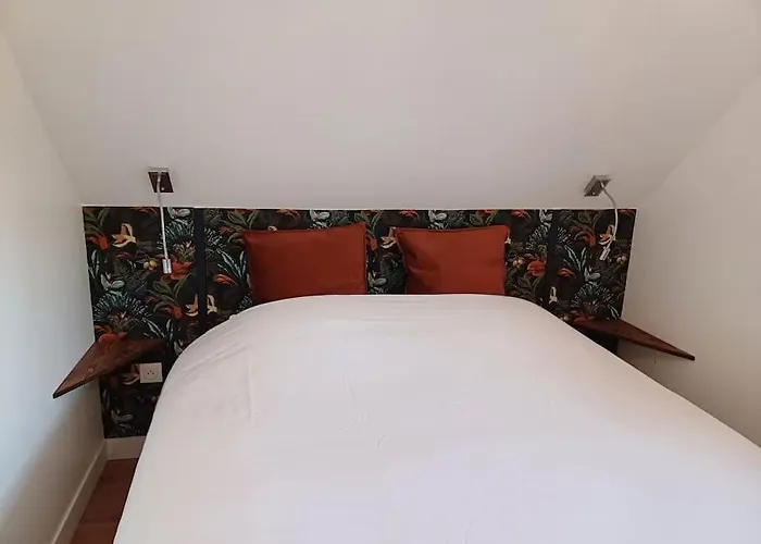 Au Petit Nid * بيرج